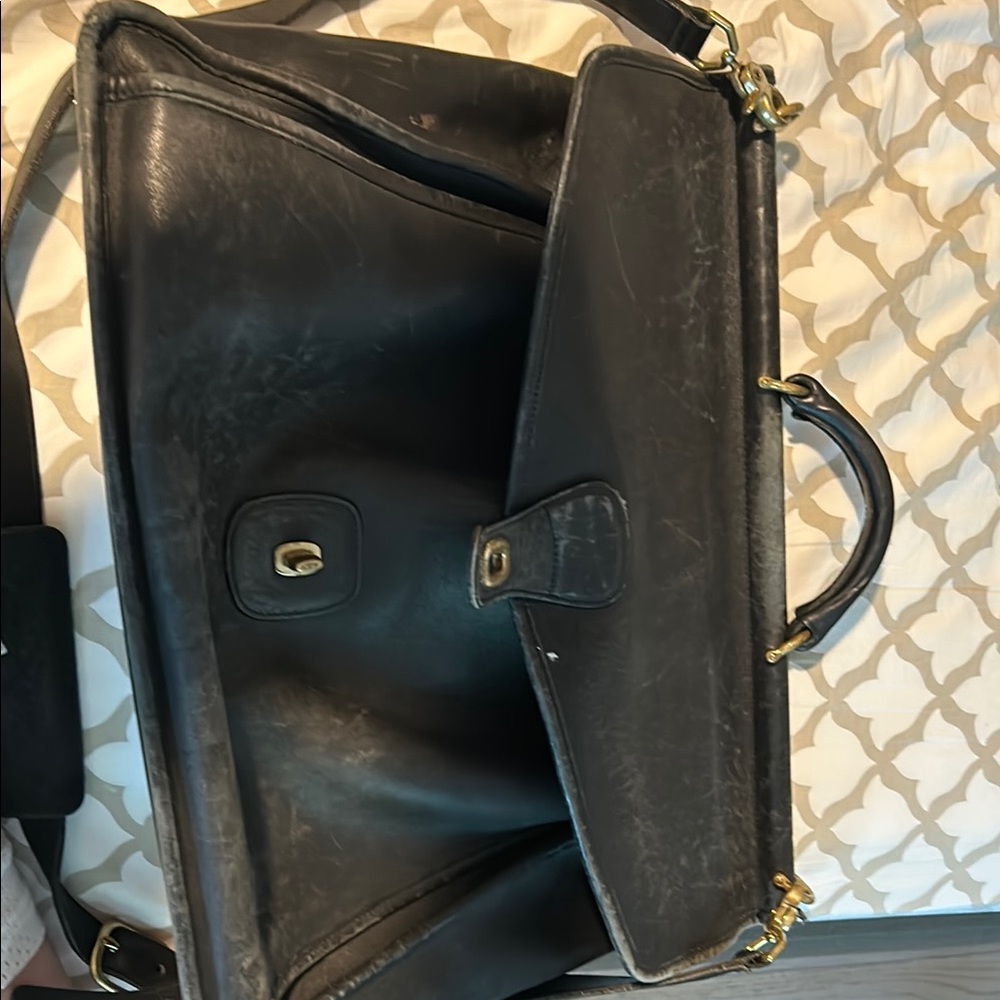 Black Leather Professional Briefcase with Flap Closure - Picture 1 of 4